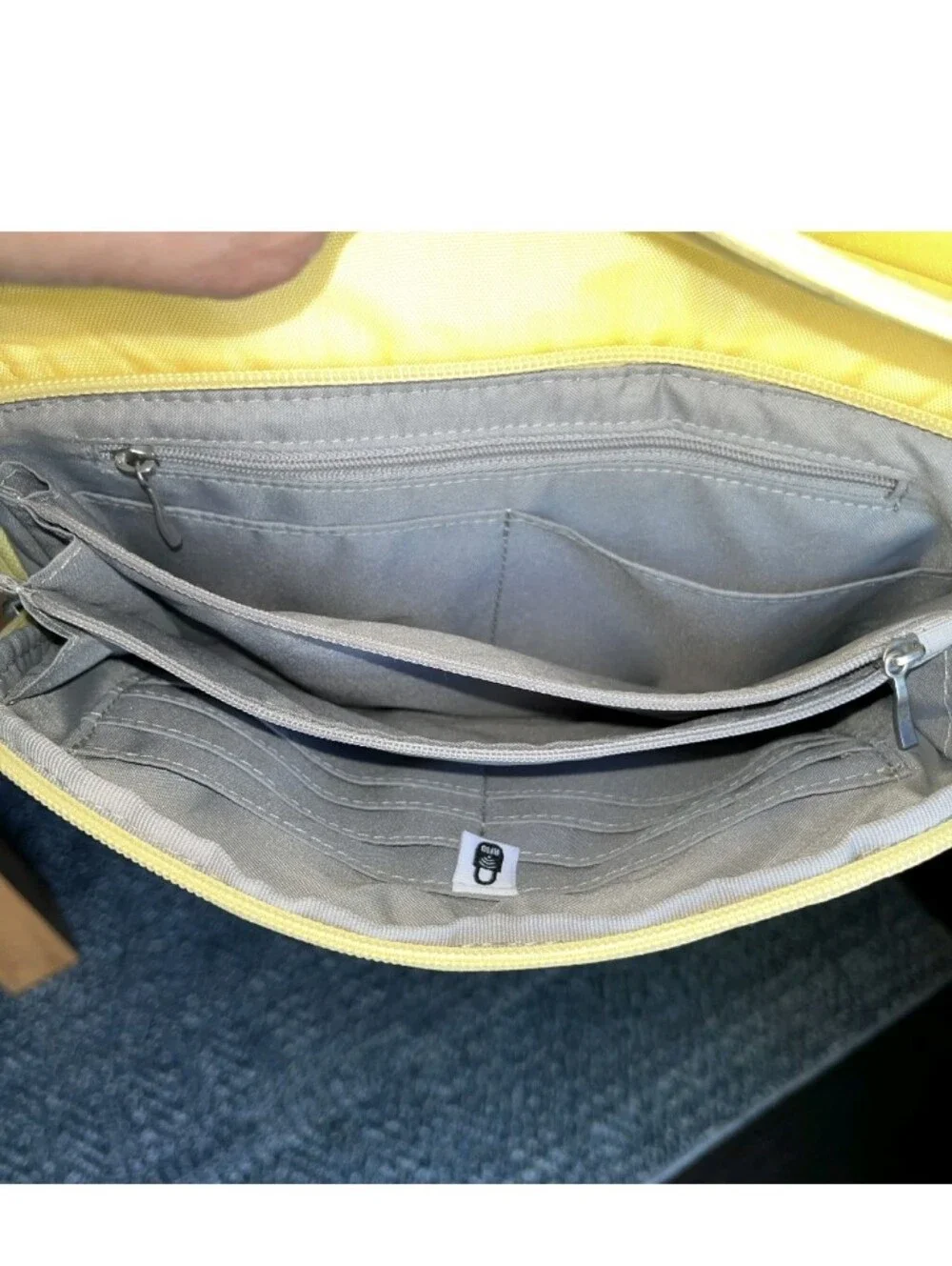 Baggallini Yellow Crossbody Shoulder Bag